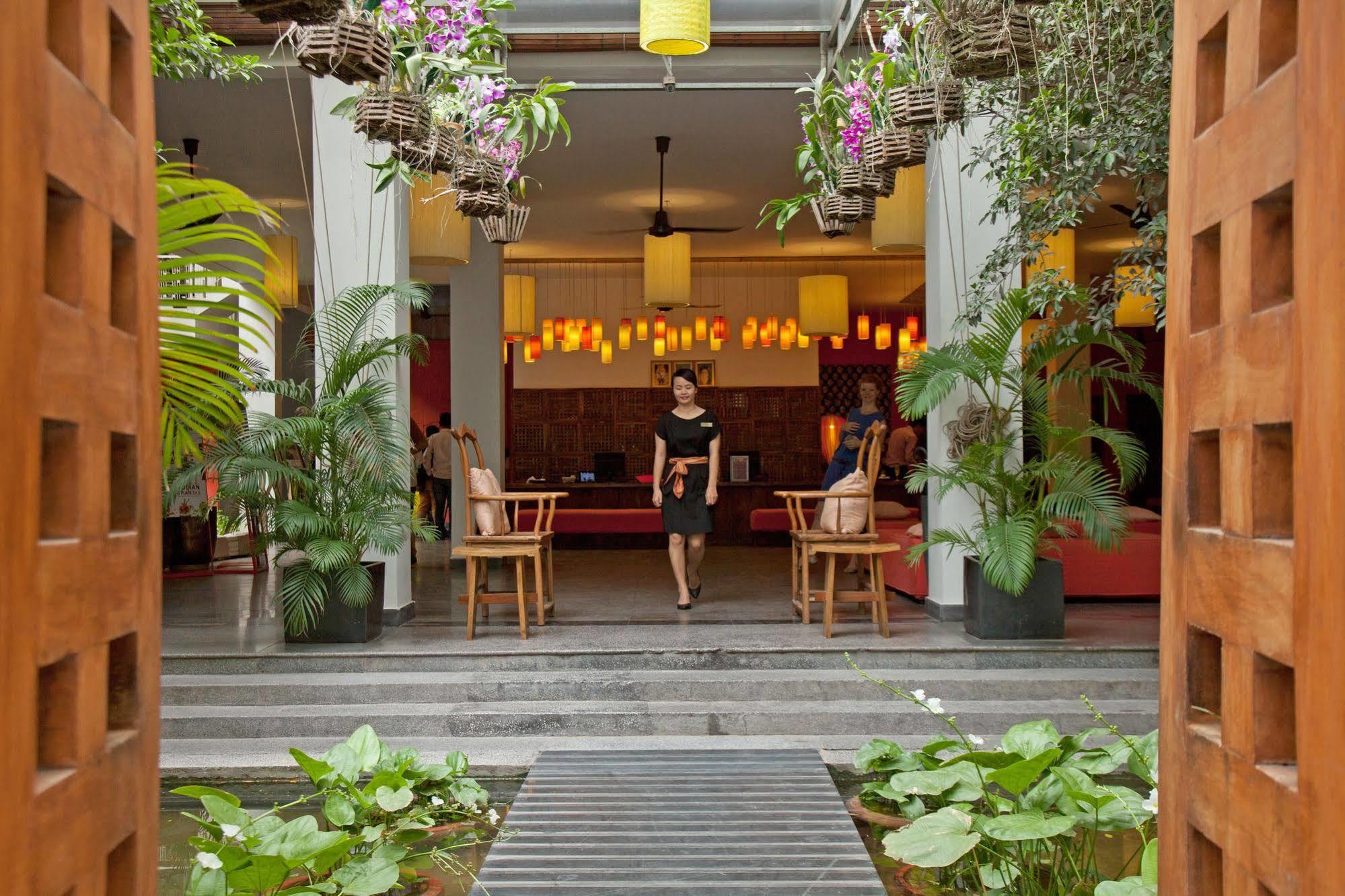 Tea Palace Urban Hotel Phnom Penh Eksteriør bilde